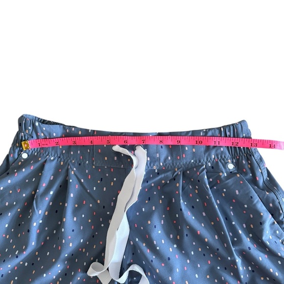 Lululemon Athletica Blue and White Relaxed Fit Athletic Shorts Like New - Picture 3 of 7